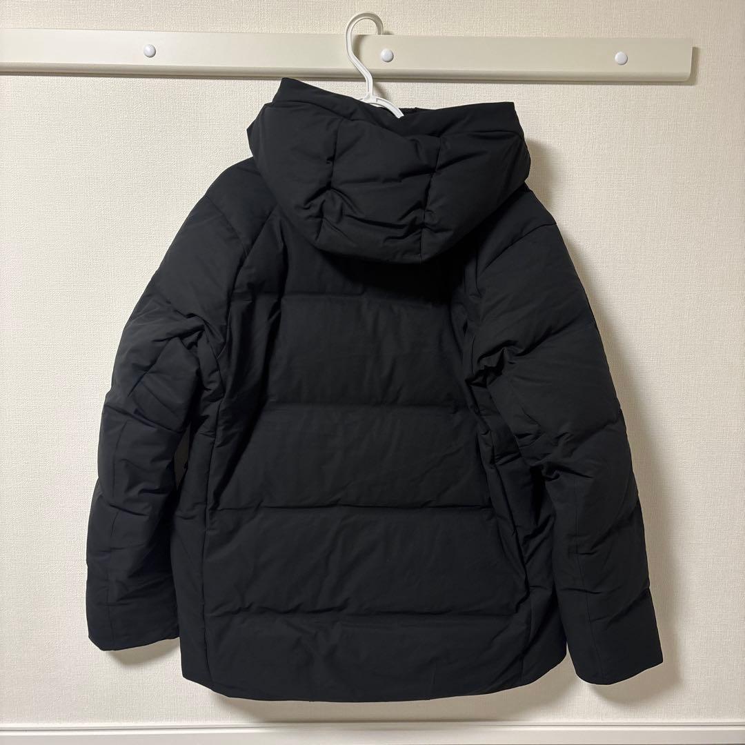 DESCENTE オルテライン　マウンテニア 水沢ダウン