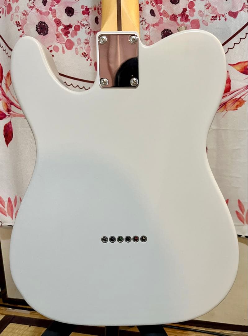 Fender Made in Japan テレキャスターシンライン 2.6kg