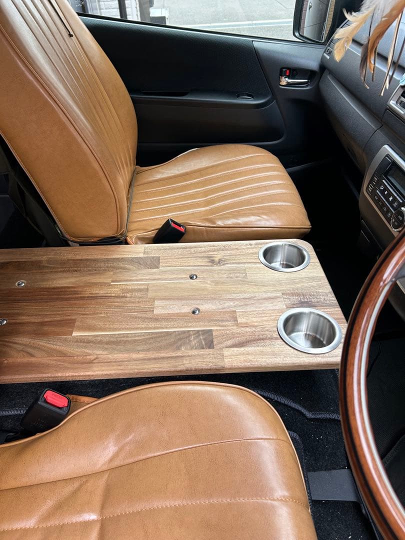 #98 ハイエース200系 標準車 フラットコンソールテーブル