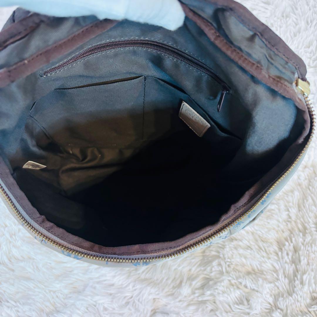 極美品　russet ラシット リュック バックパック 総柄　レザー　ゴールド