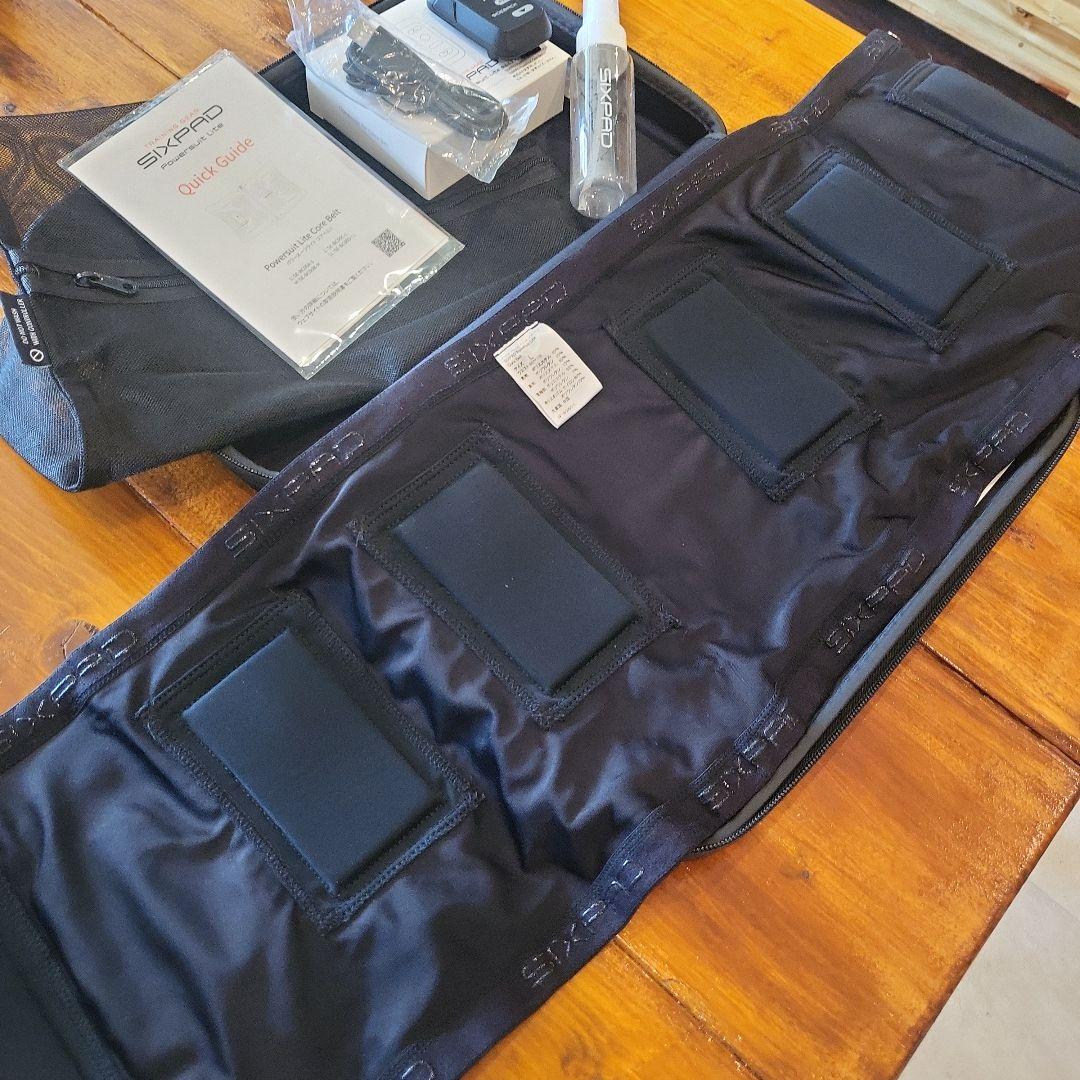 シックスパッド　SIXPAD 　Lサイズ