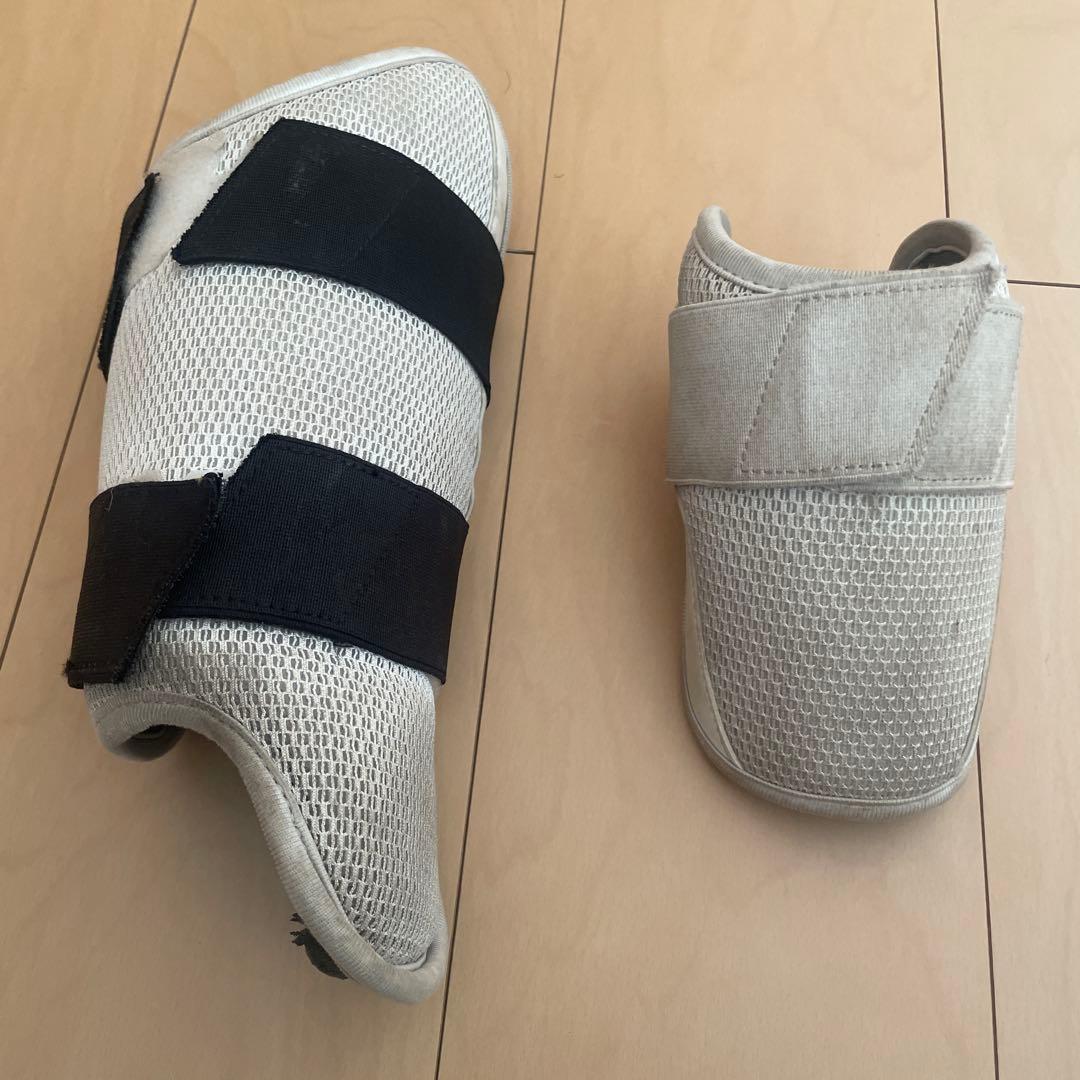 エボシールドのエルボとフット