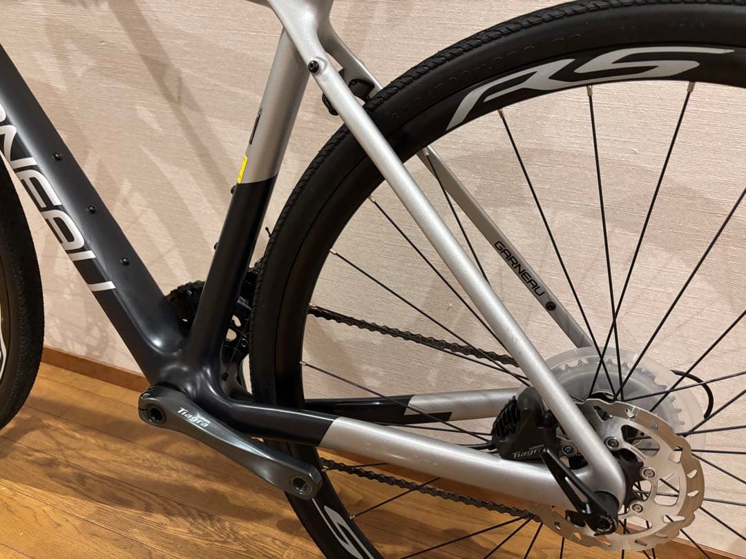 GARNEAU GENERAL ROAD PERFORMANCE ガノー 完成車 - メルカリ