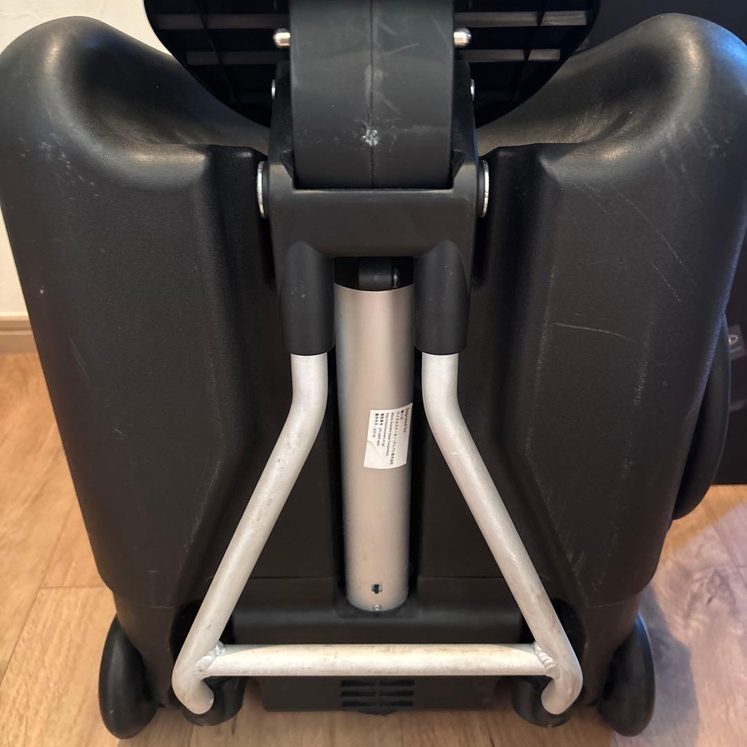 m-cro 子供乗せキャリーバッグ　中古