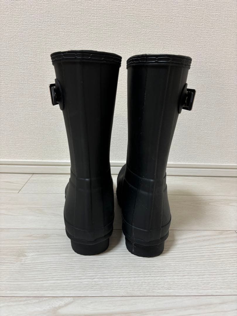 新品未使用！HUNTER ブラック 長靴 ショート丈 バックル付き