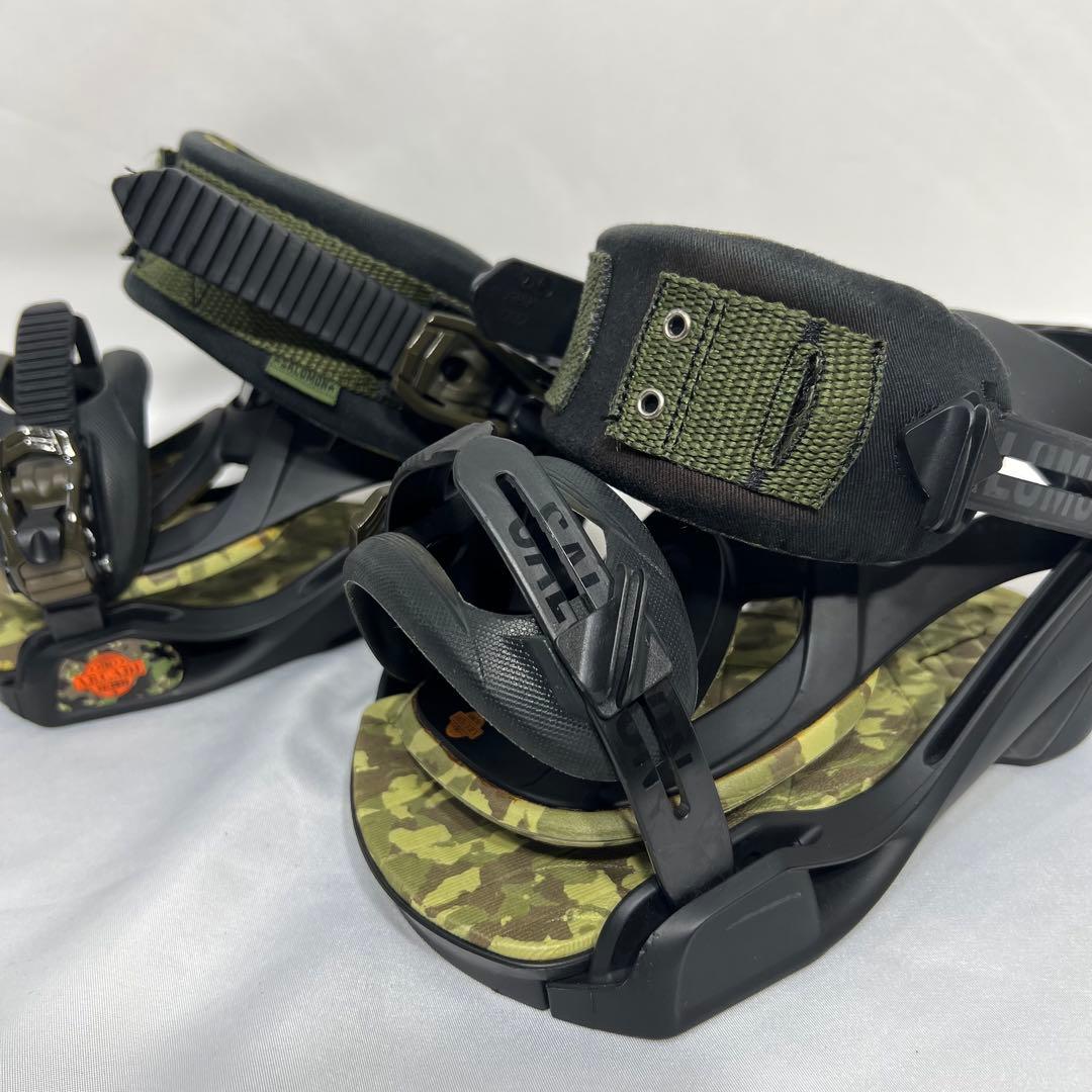 美品　SALOMON　BINDING スノボ　ビンディング　迷彩