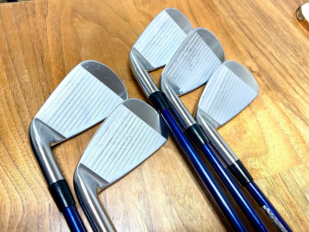 ブリヂストン TOUR B JGR HF3 ゴルフクラブ アイアン