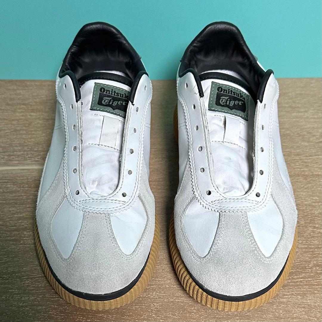 オニツカタイガー【Onitsuka tiger】　　　　　　　　　　デレシティ