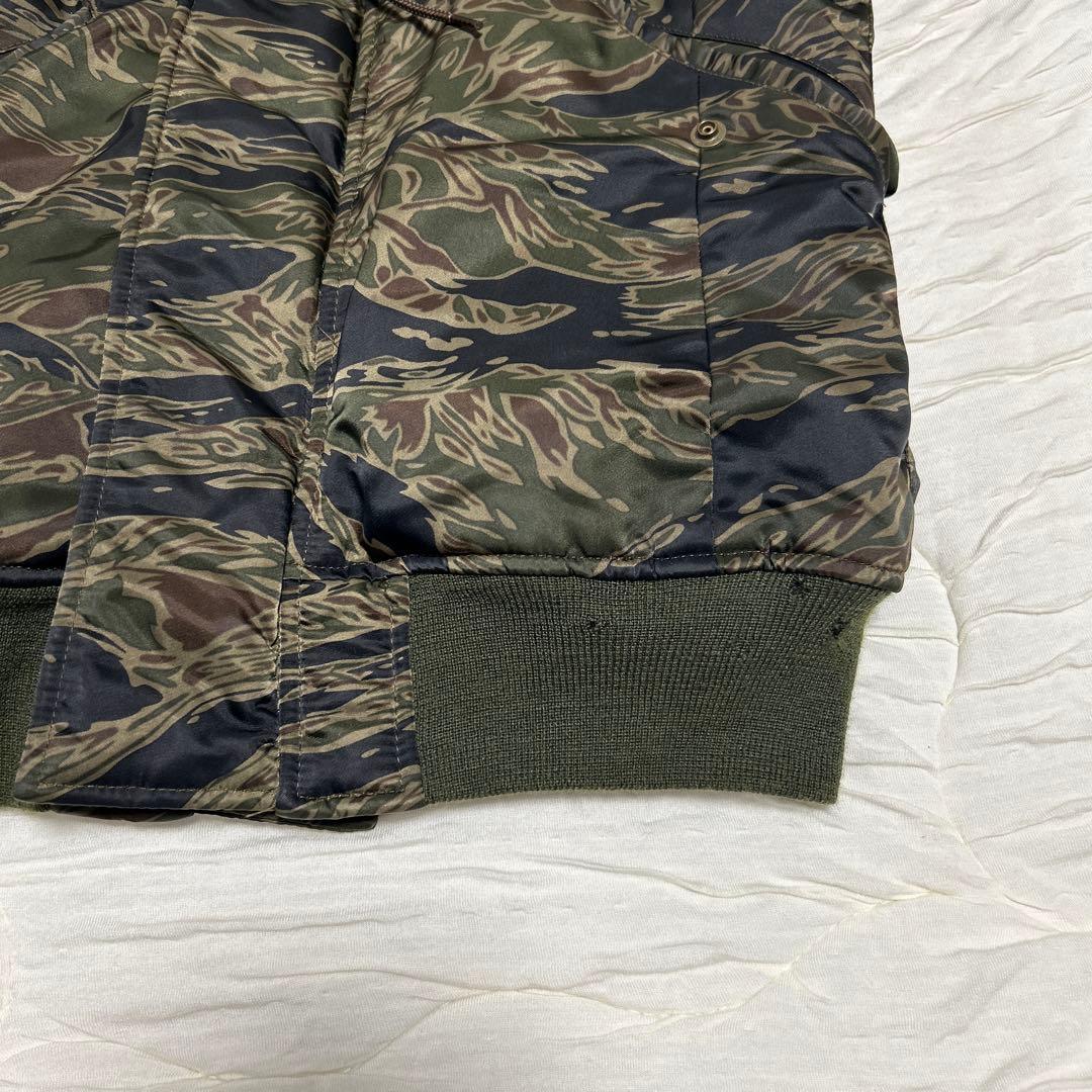 Hysteric Glamour迷彩色ファー付きミリタリージャケット