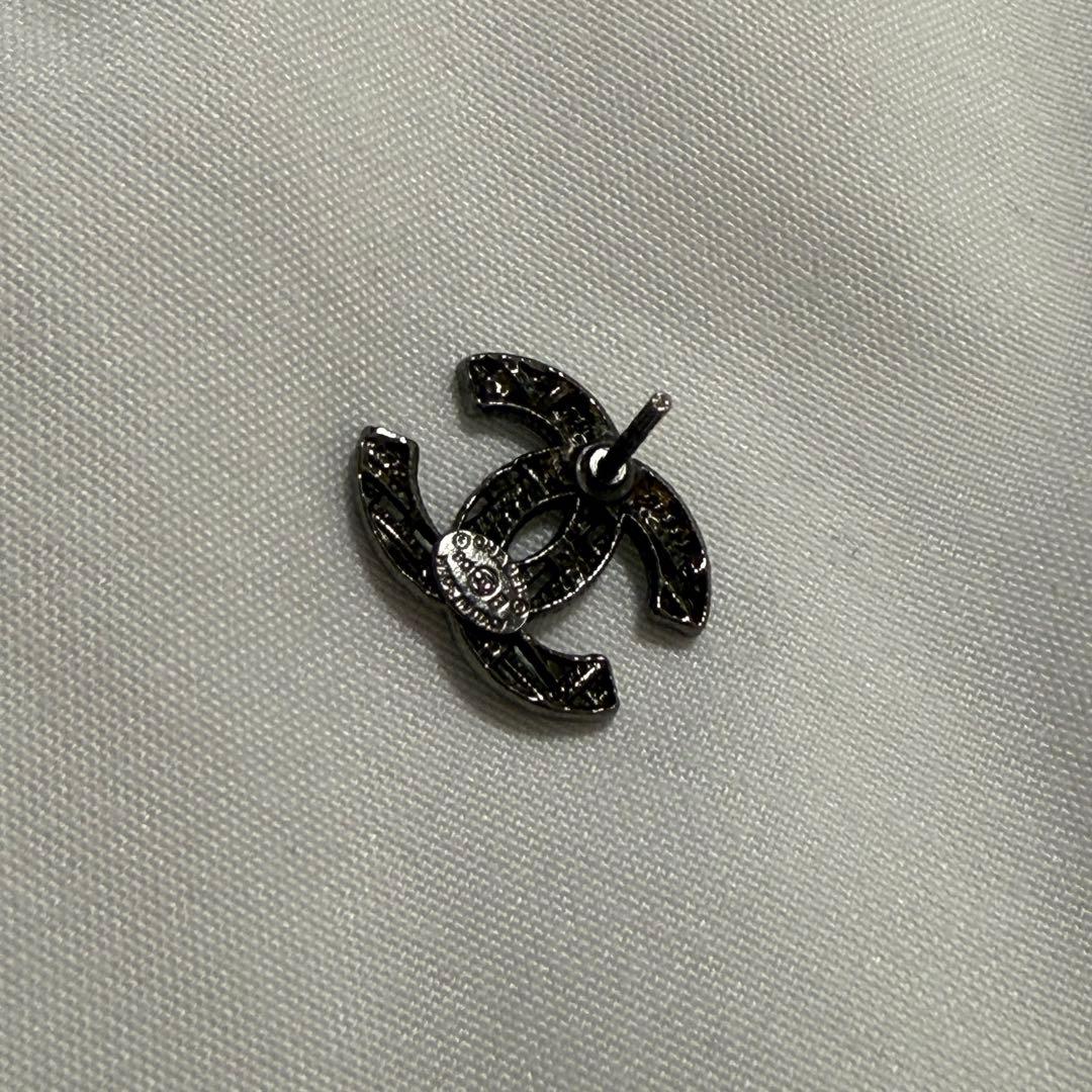 正規 CHANEL シャネル CCマーク ロゴ ピアス ツイード ブラック 片方