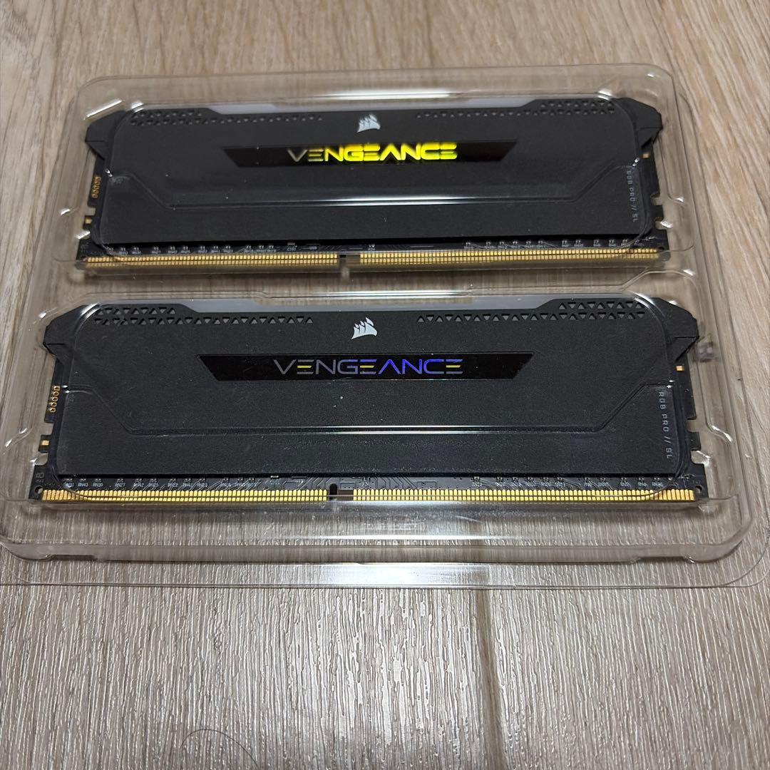 メモリー CORSAIR VENGEANCE RGB PRO SL 16GB