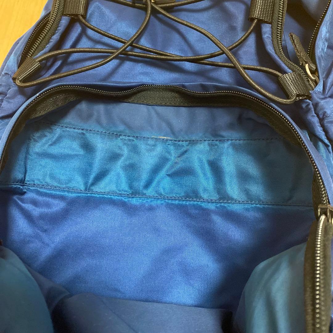 値下げ【未使用、やや難あり】PRADA 青リュック・バックパック　保存袋ステート