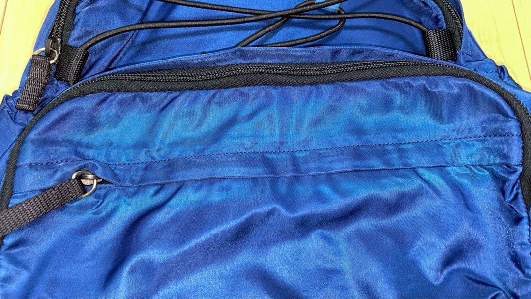 値下げ【未使用、やや難あり】PRADA 青リュック・バックパック　保存袋ステート