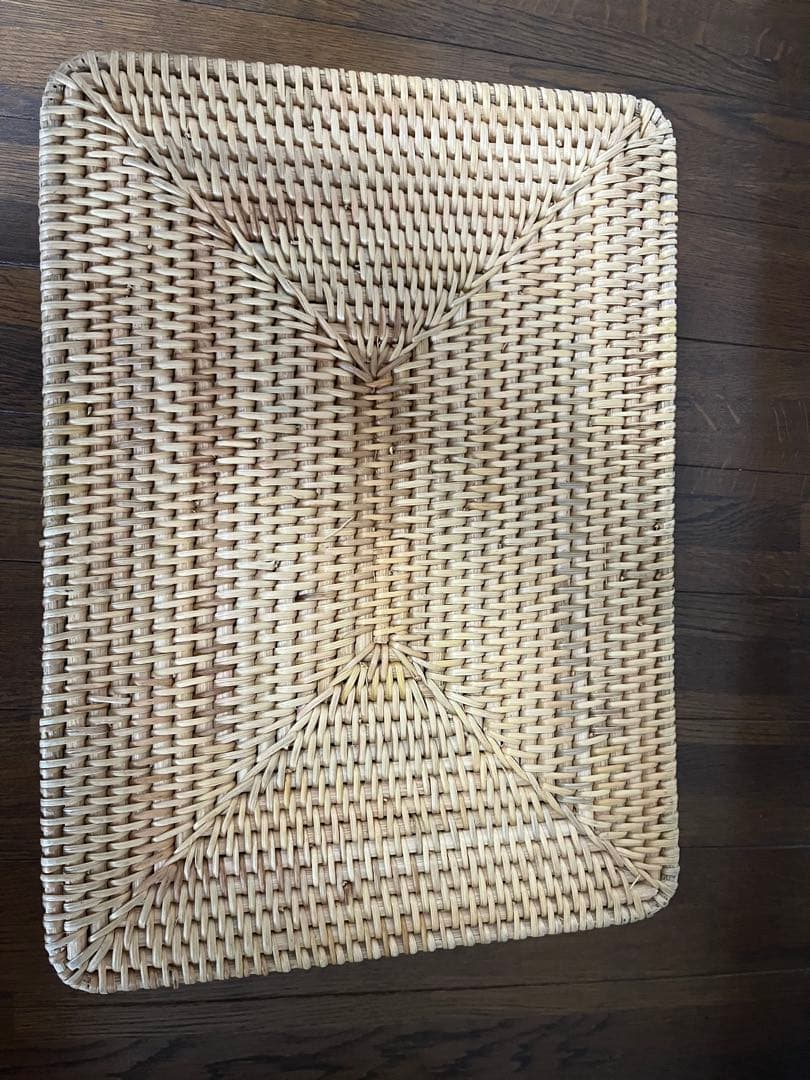 ラタン　カゴ　トレー