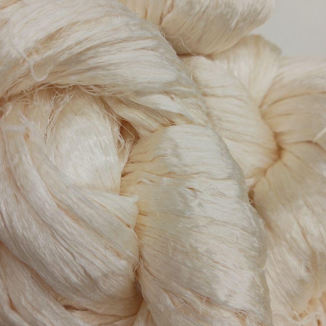 たぬき極細糸、黄色絹糸セット