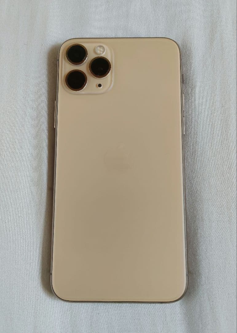 【中古美品】Apple iPhone 11 Pro ゴールド
