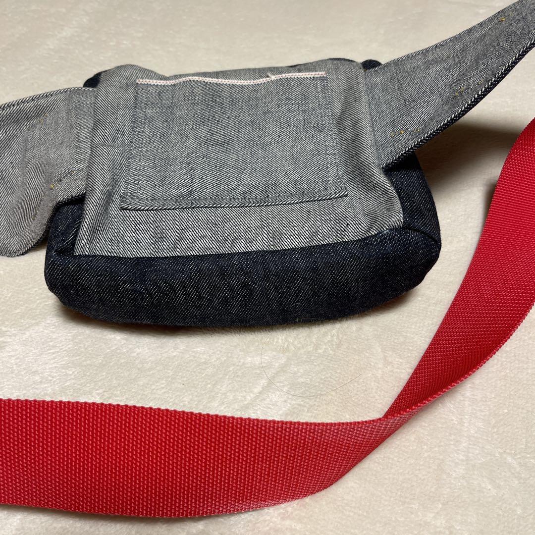 エヴィス、ボディーバッグ　入手困難　希少モデル　ウエストポーチ