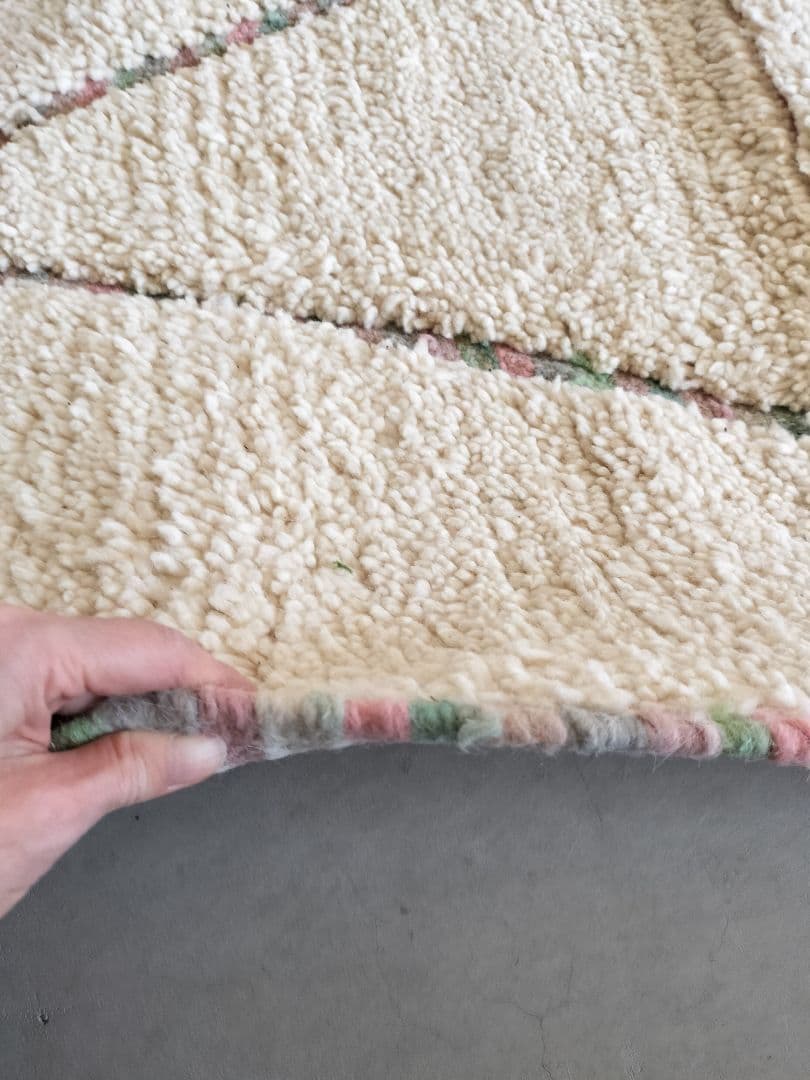 大判/新品/モダンな不規則ラインのベニワレン モロッコ No.747