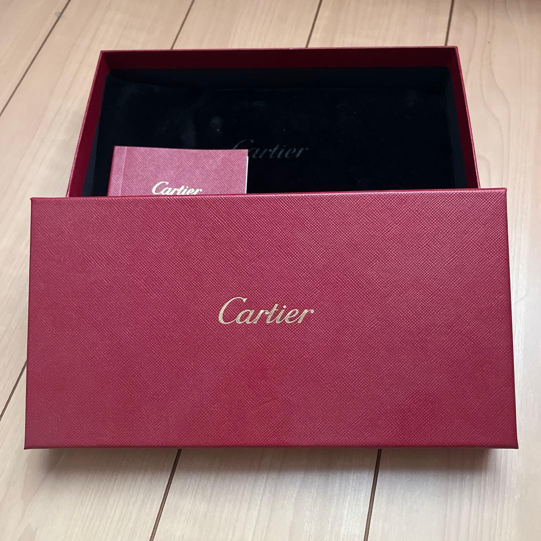 カルティエ ハッピーバースデー 長財布 ラウンドファスナー 値下げしました‼️