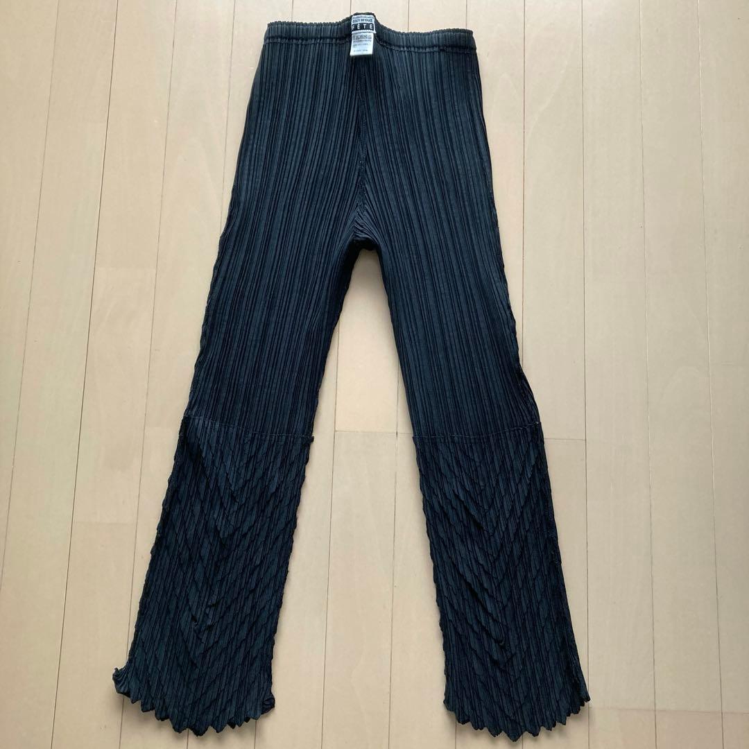 ISSEY MIYAKE FETE 黒 パンツ レアデザイン　モード　M