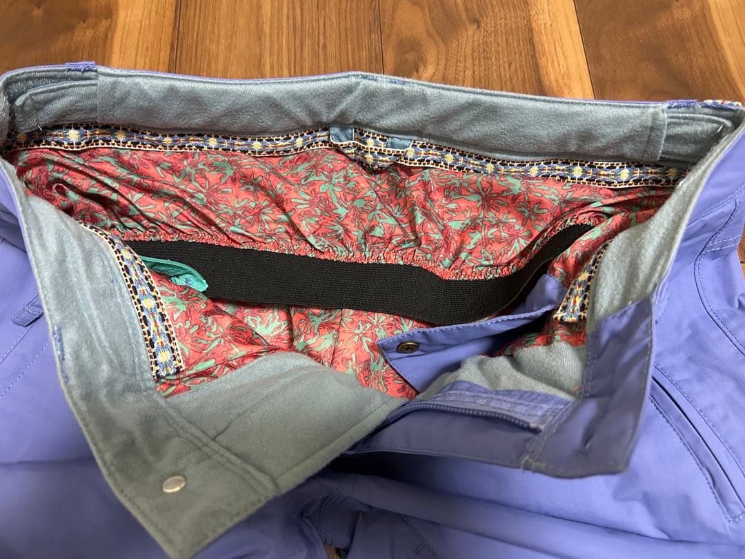 ☆BURTON☆ バートン ウェア上下 ニット帽 手袋 5点セット レディース