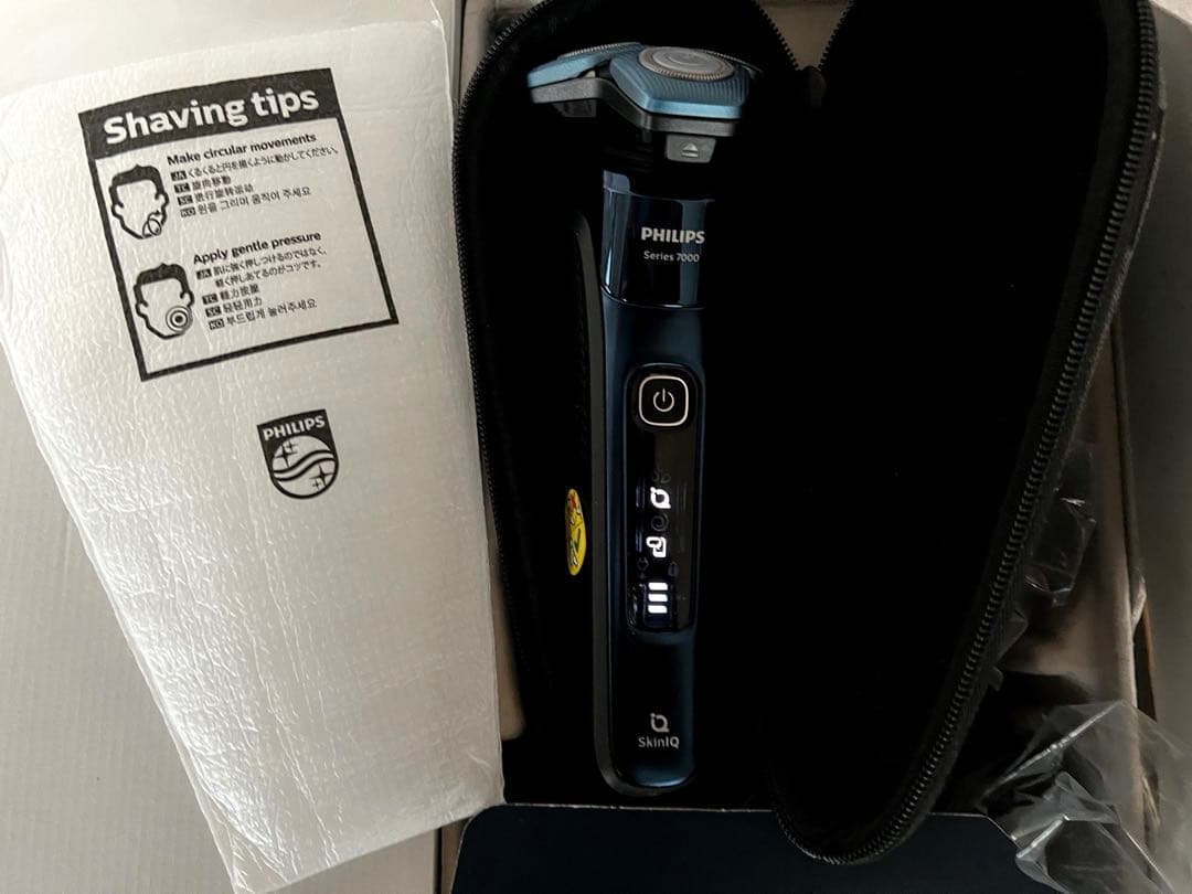 Philips shaver 7000 Series S7782/57 未使用
