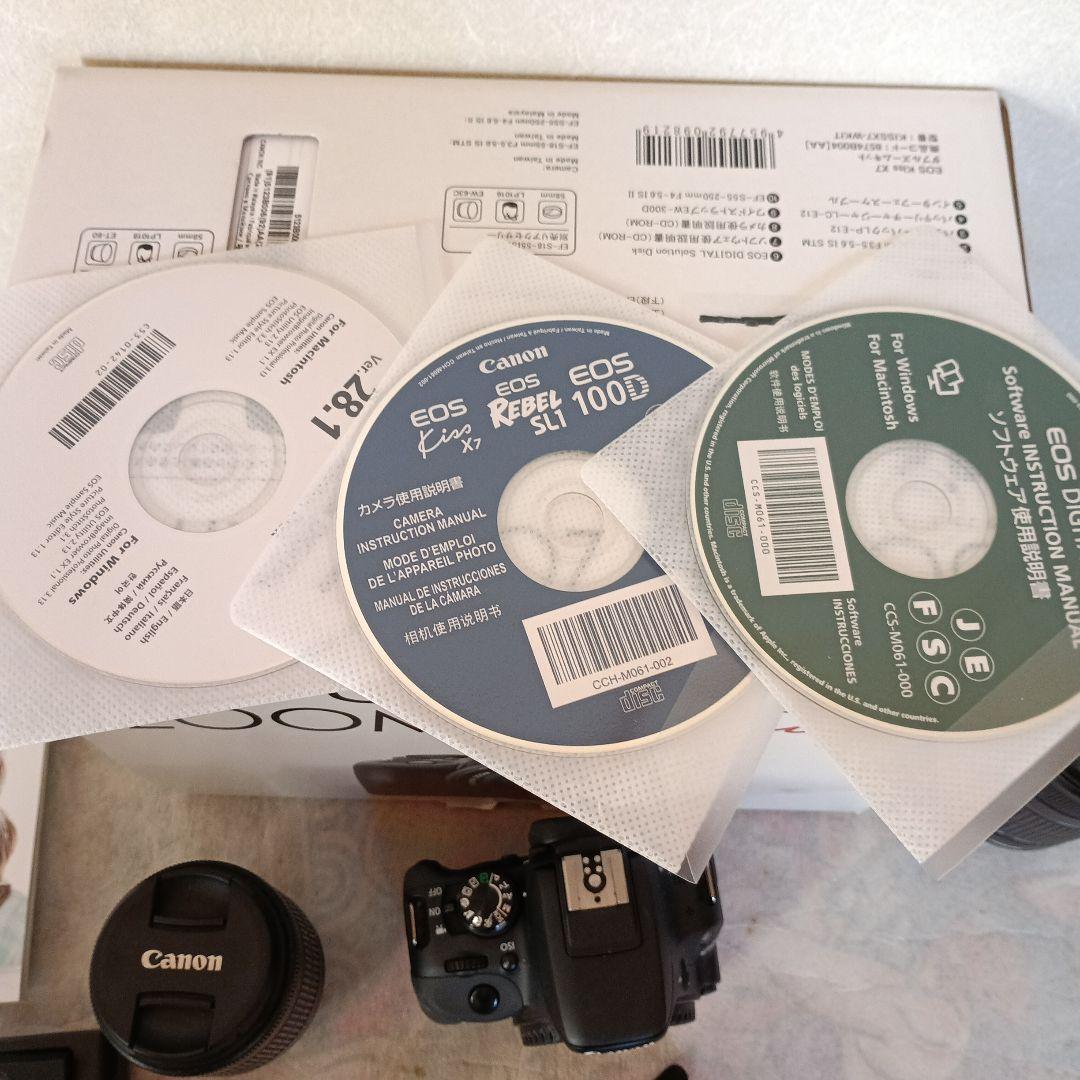 Canon EOS Kiss X7 ダブルズームキット　たくさんオマケ付き