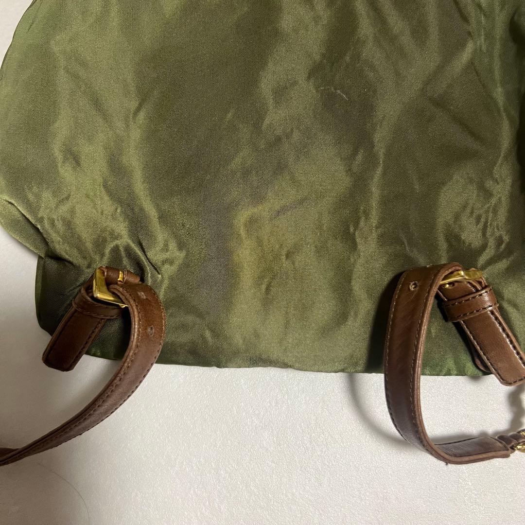 PRADA リュック バッグ ゴールドチェーン プラダ 三角ロゴ