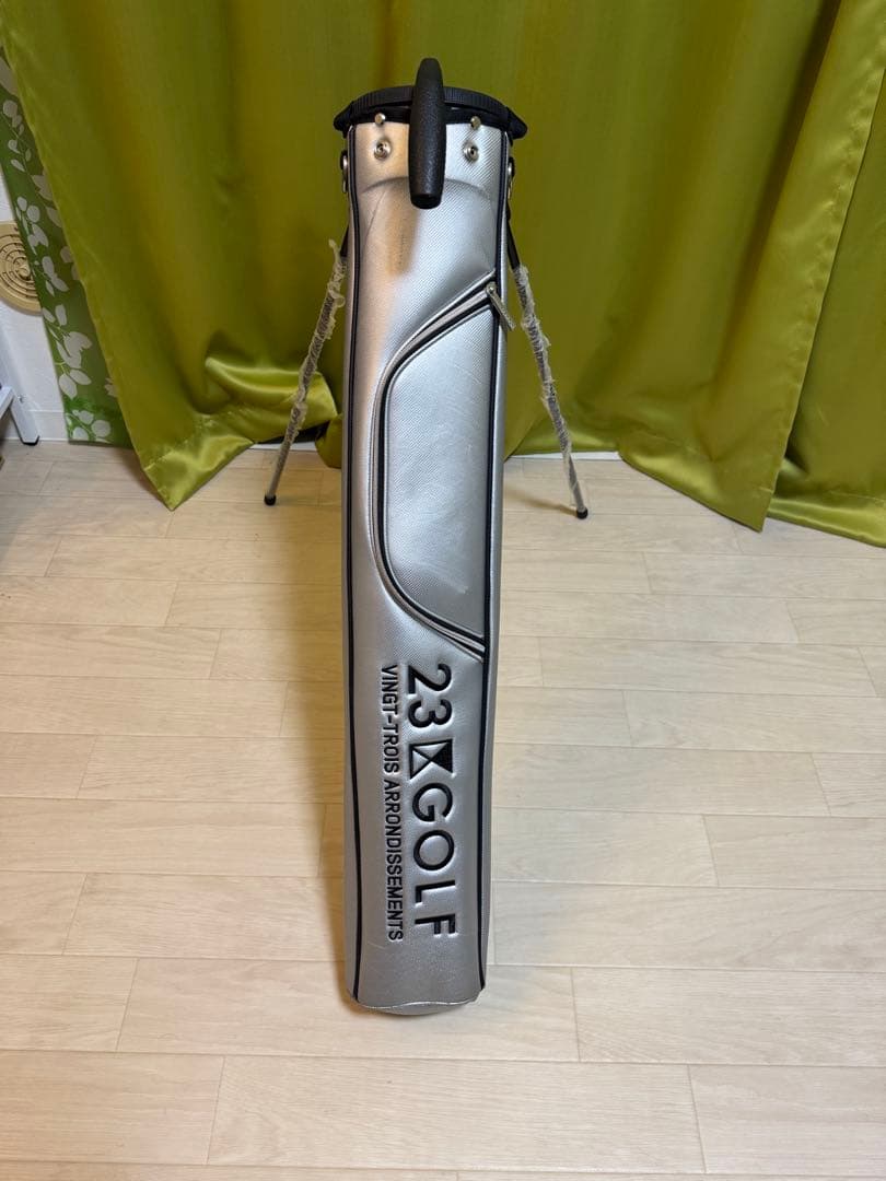 美品！キャスター付23区ゴルフ 2in1セルフスタンドバッグ内蔵キャディバッグ