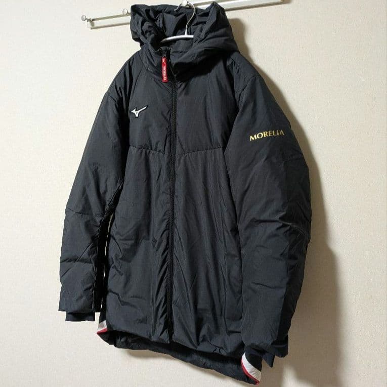 美品【ミズノ】 モレリア ダウンハーフコート ベンチコート - メルカリ