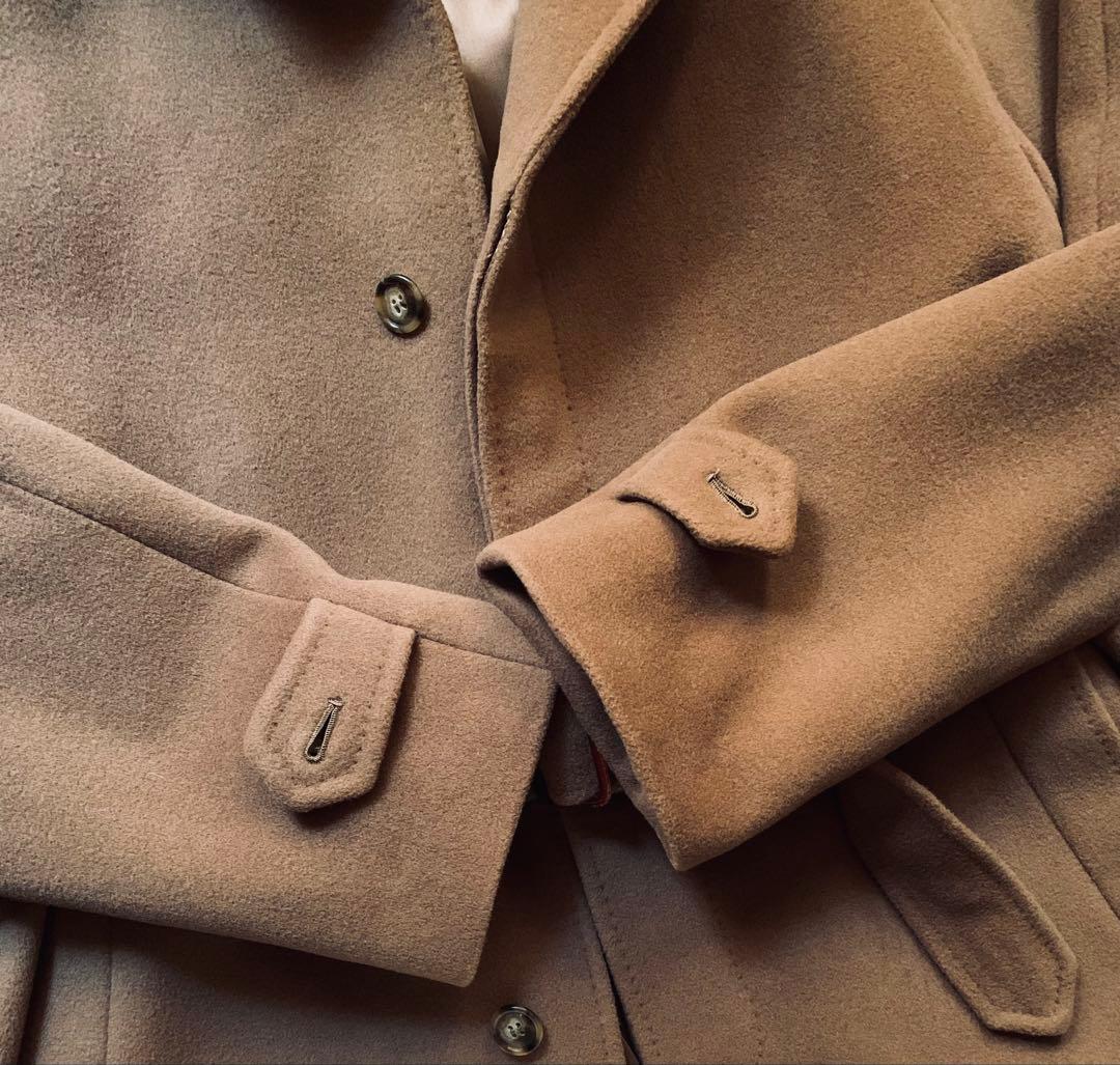 ANGELO SANTAGOSTINO 色気漂うベルテッドコート　肉厚　伊製