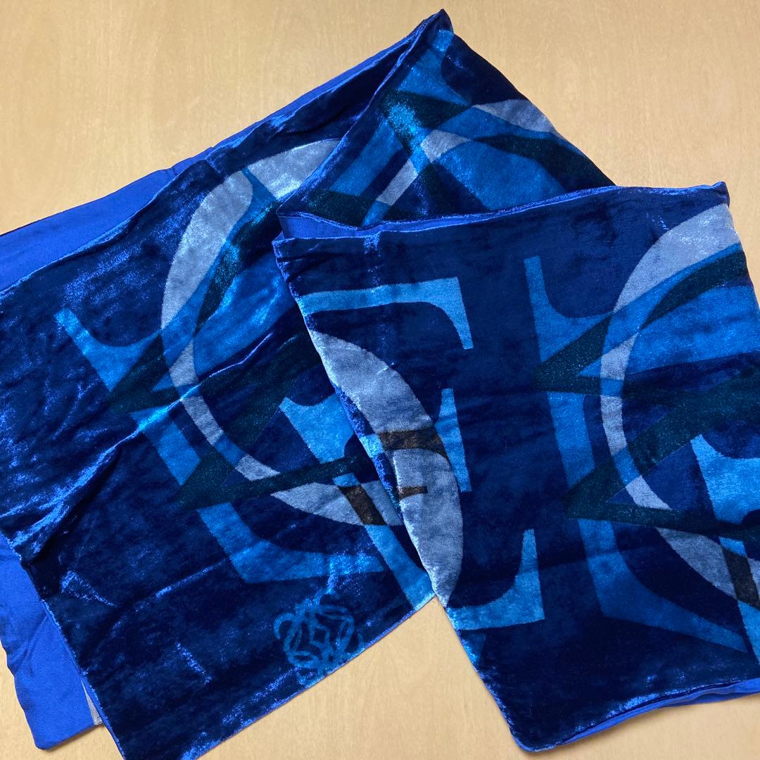 LOEWE ネイビー ベルベット風ストール　美品