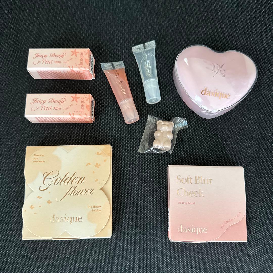 みみ様専用8/6購入予定】dasique デイジーク コスメまとめ売り - メルカリ