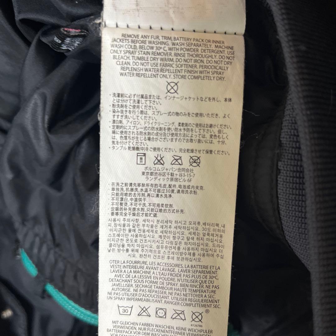 【美品】volcom フード付スキースノボジャケット　レディース