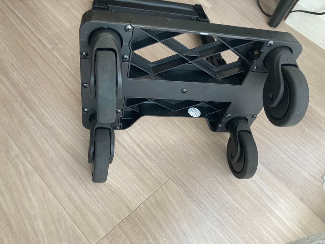 swany キャリーバッグ　（取り扱い説明書付き）