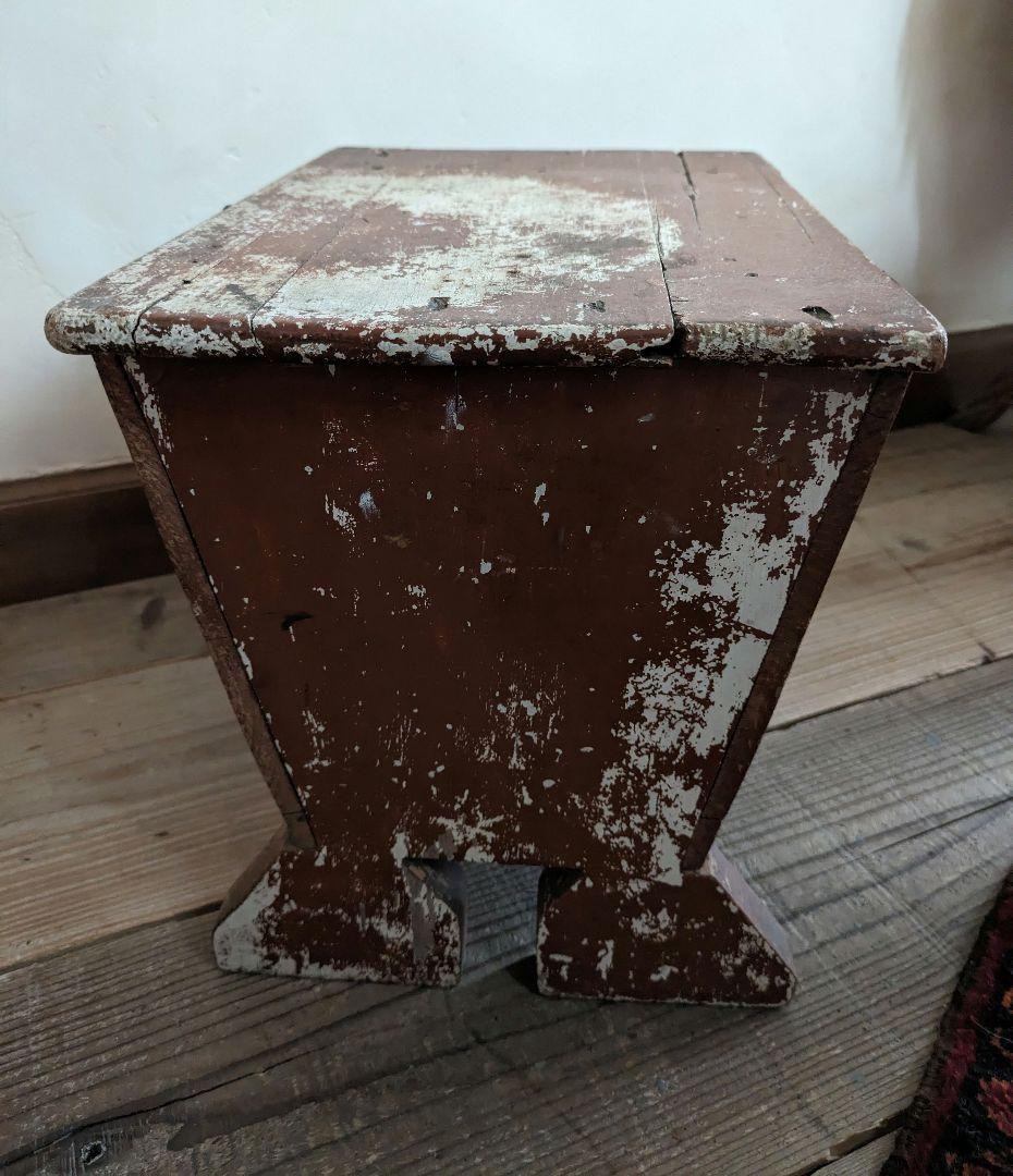 三連休値下げ アンティーク　ヴィンテージ　ペイント　フットスツール　収納