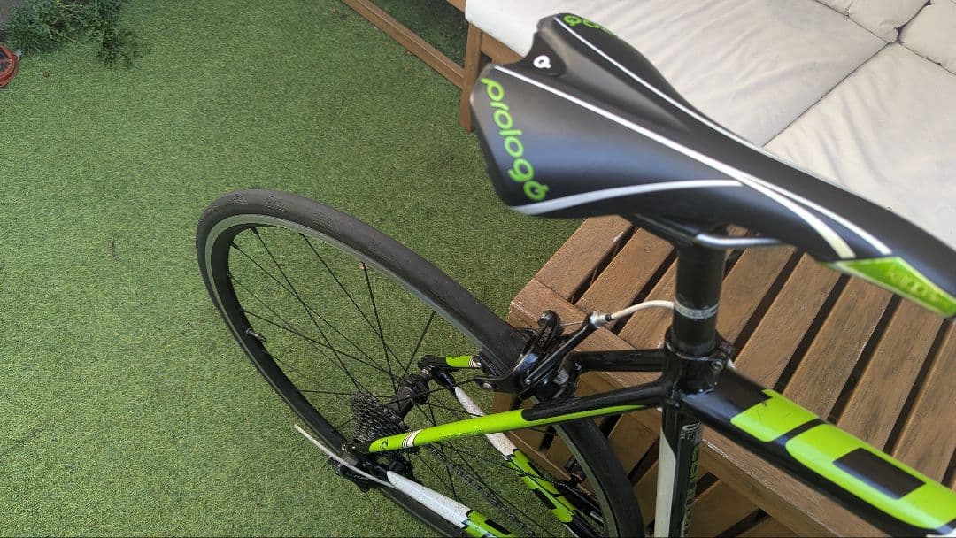 【なおやさん専用】Cannondale ロードバイク ホワイト/グリーン