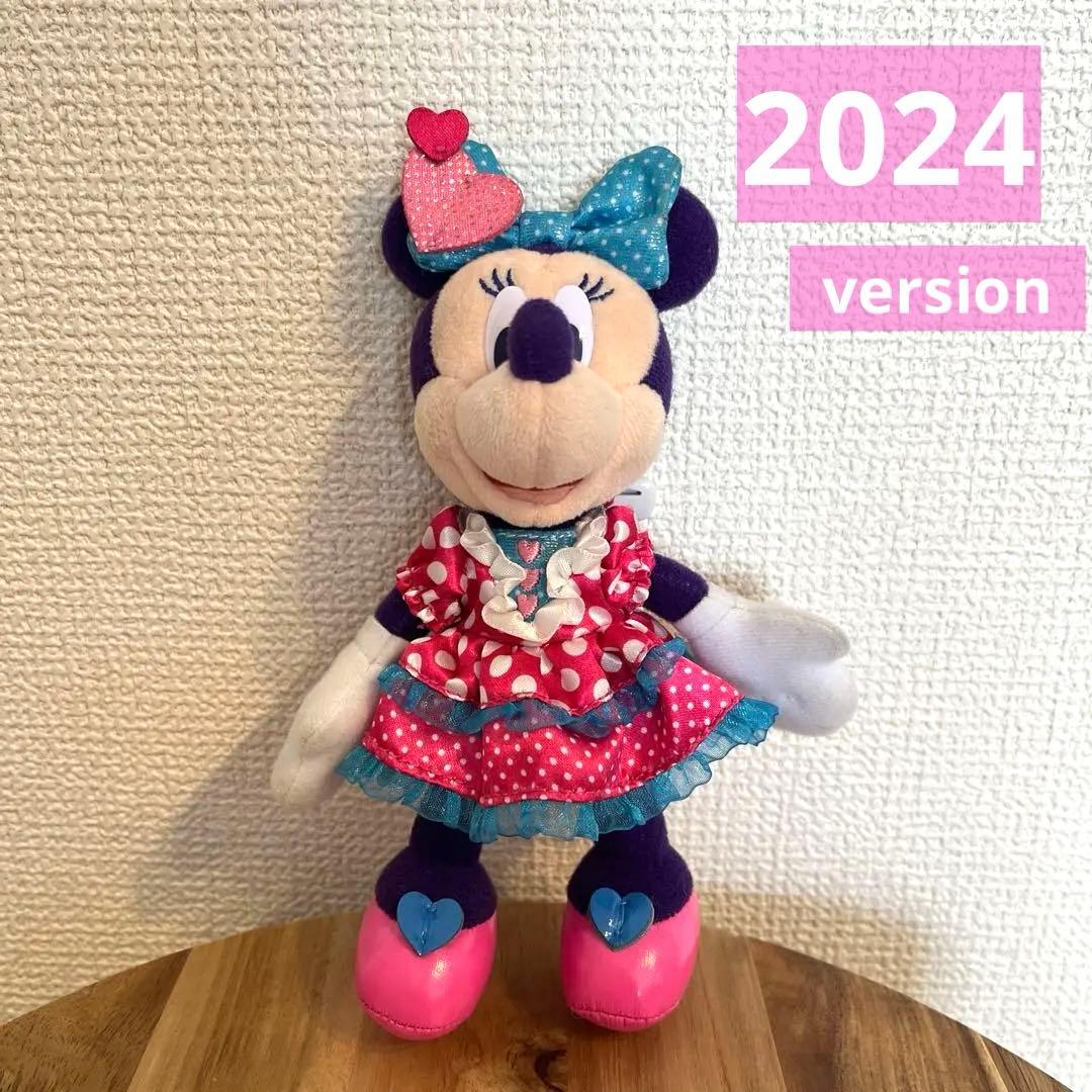 初期 2024 ミニーのファンダーランド パルパルーザ ぬいぐるみバッジ