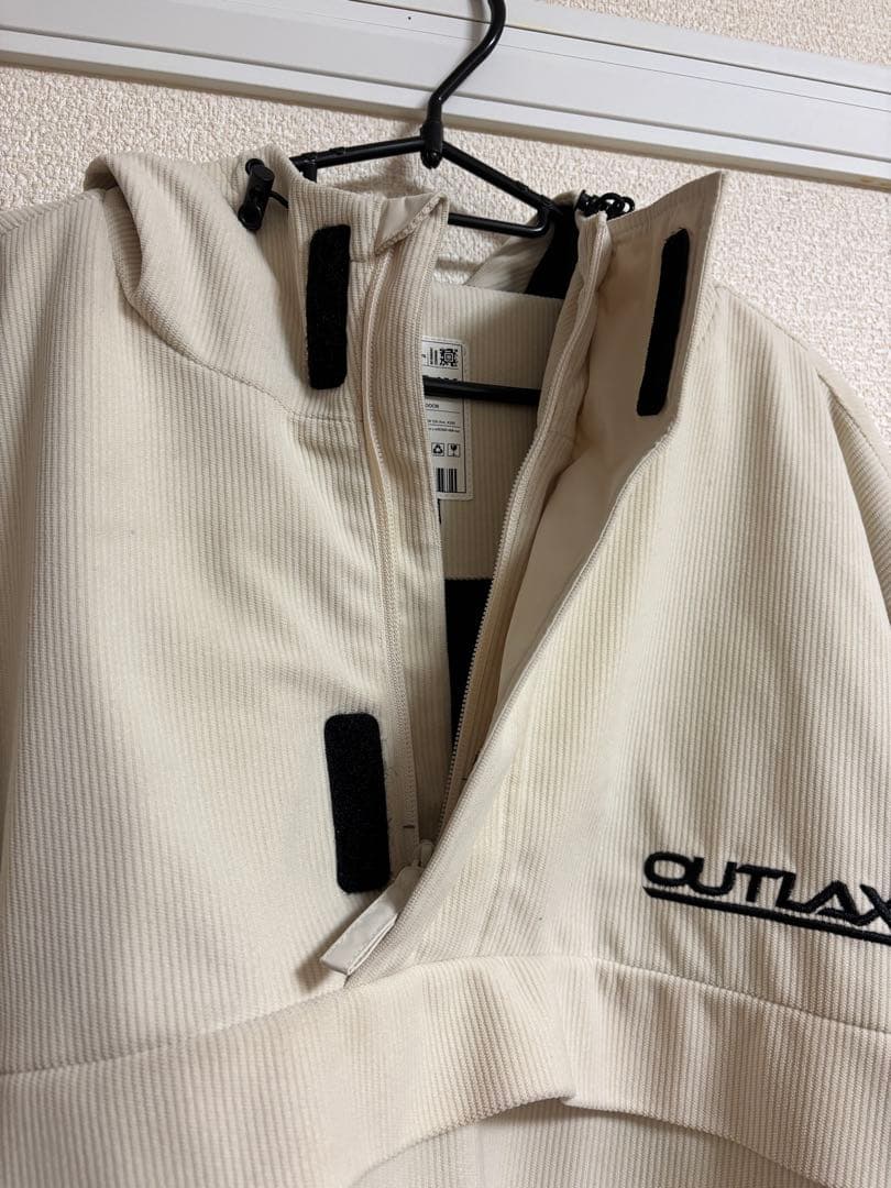 スノーボードウェア　outlax コーデュロイプルオーバーセットアップ