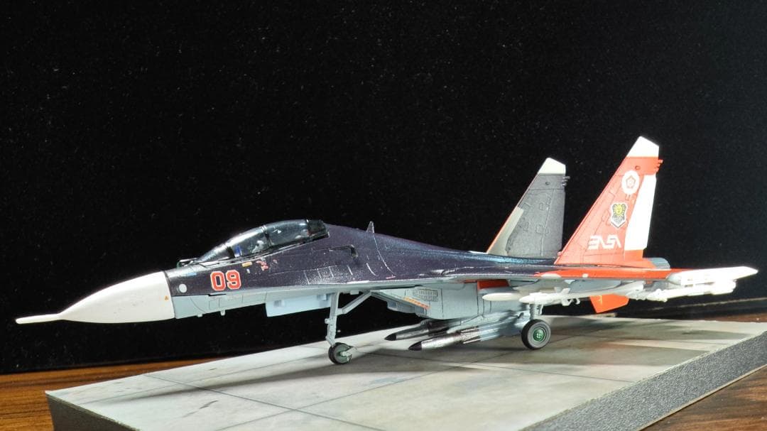 1/144 エースコンバット Su-30 ミハイ仕様 仕上げ改造品 電飾の通販は