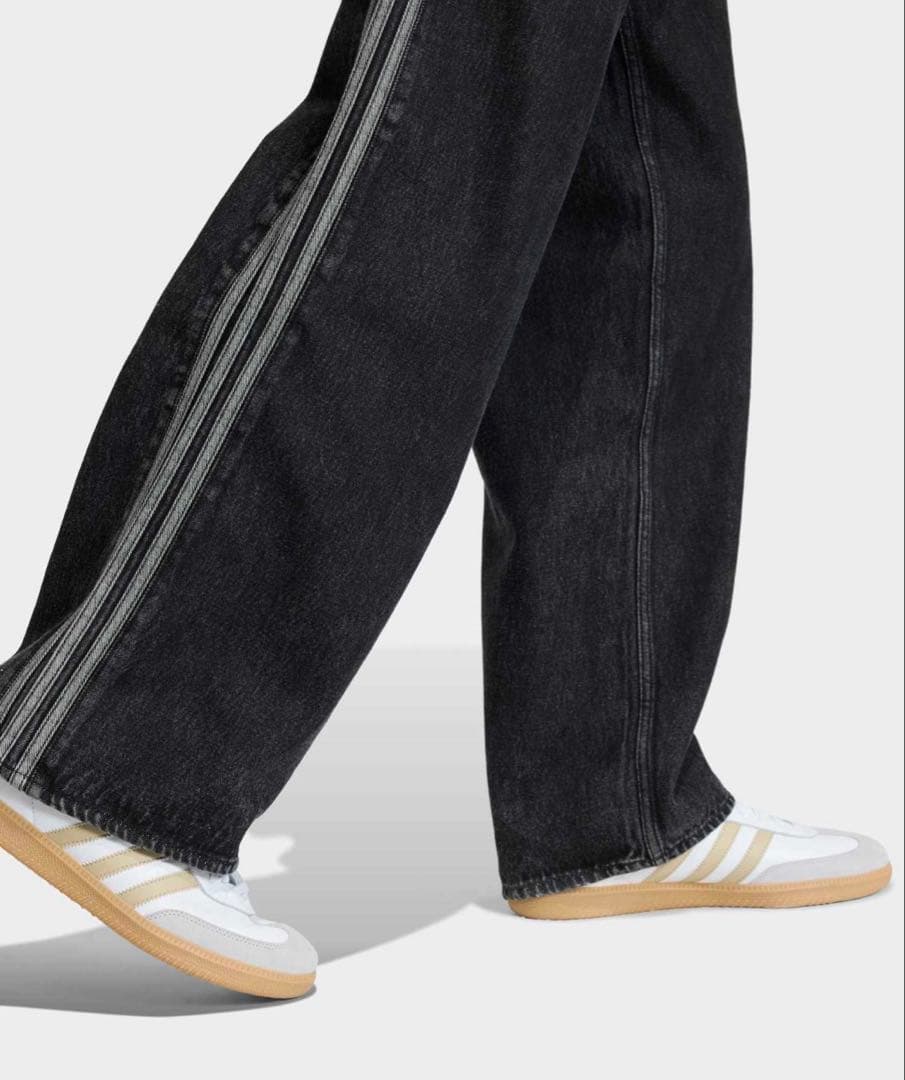 【adidas】ファイヤーバード アディカラー デニム パンツ　KD1497