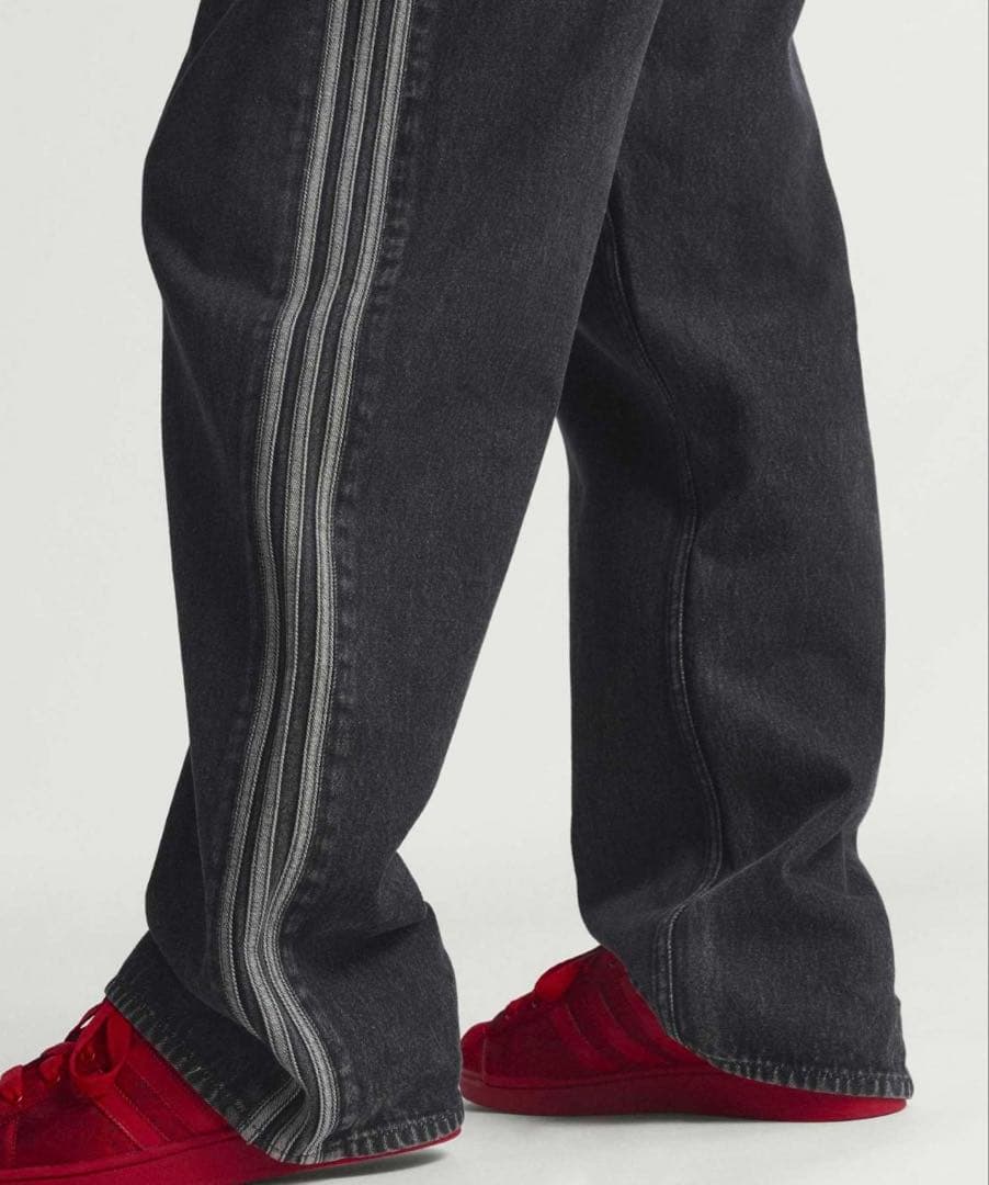 【adidas】ファイヤーバード アディカラー デニム パンツ　KD1497