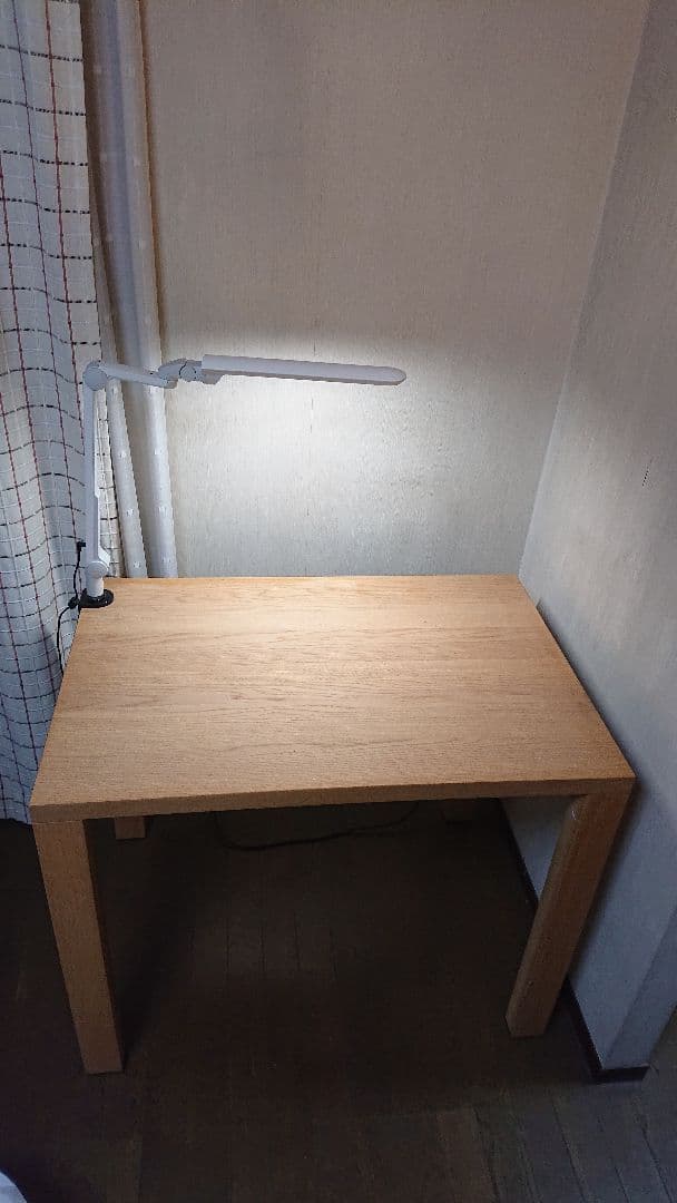 まりたん様引取■カリモク★学習机★ボナシェルタ★90cm★デスクライト付き