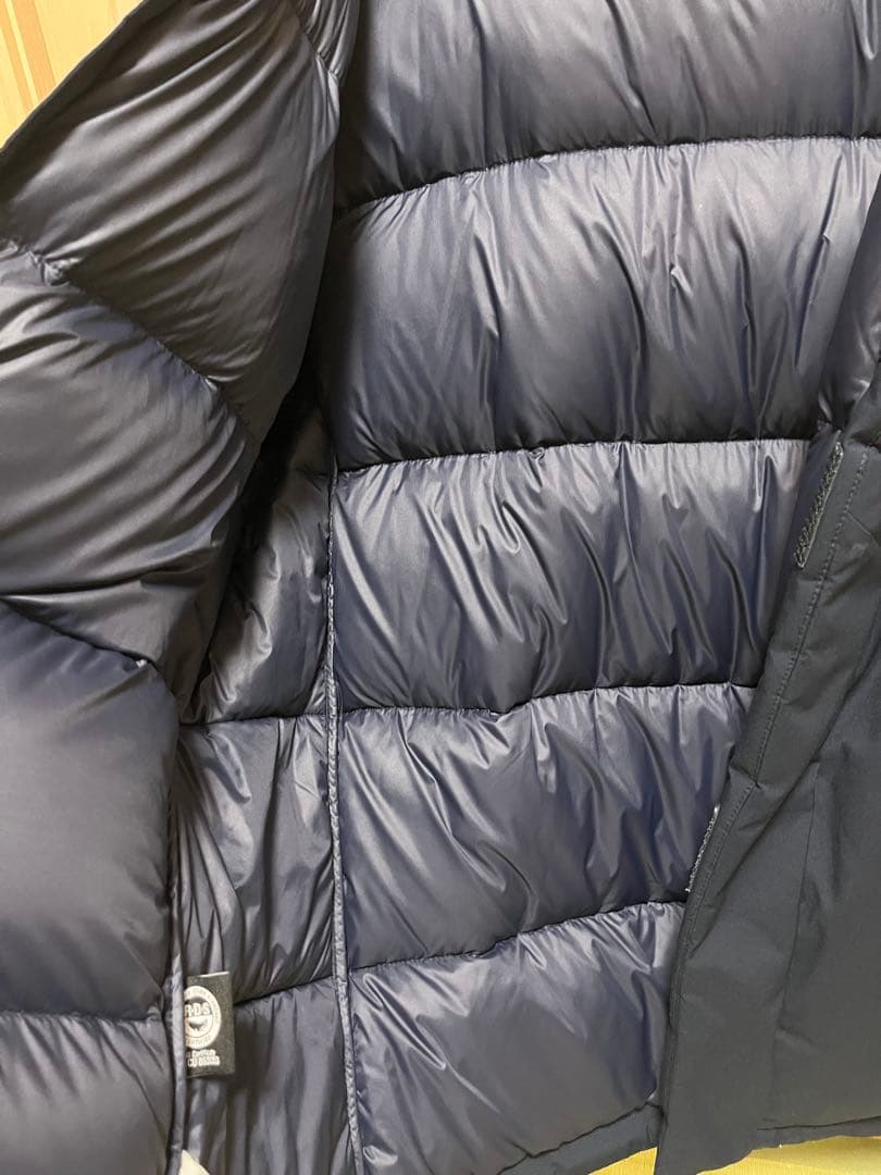 THE NORTH FACE ネイビー ダウンＬサイズ　ホワイトレーベル