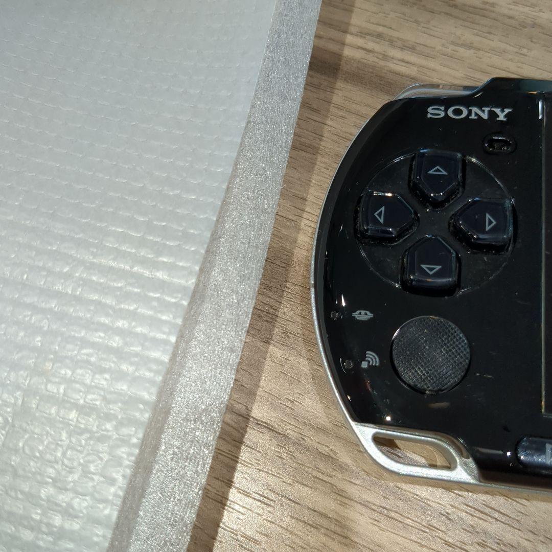 PSP 3000 PB ピアノブラック　箱付き