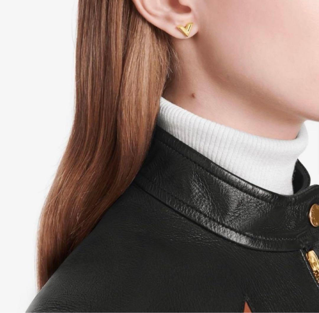 ルイヴィトン エセンシャルv ピアス(片耳) - メルカリ