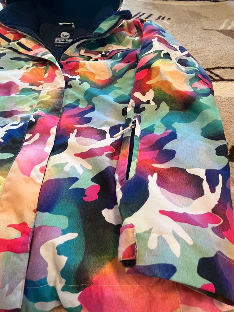 ROXY カラフル迷彩 スノーボードジャケット　Lサイズ