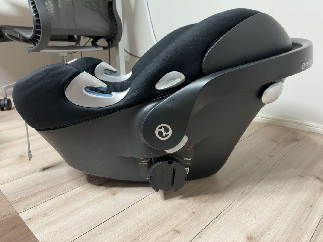 サイベックス aton qブラック ベビーシート 美品