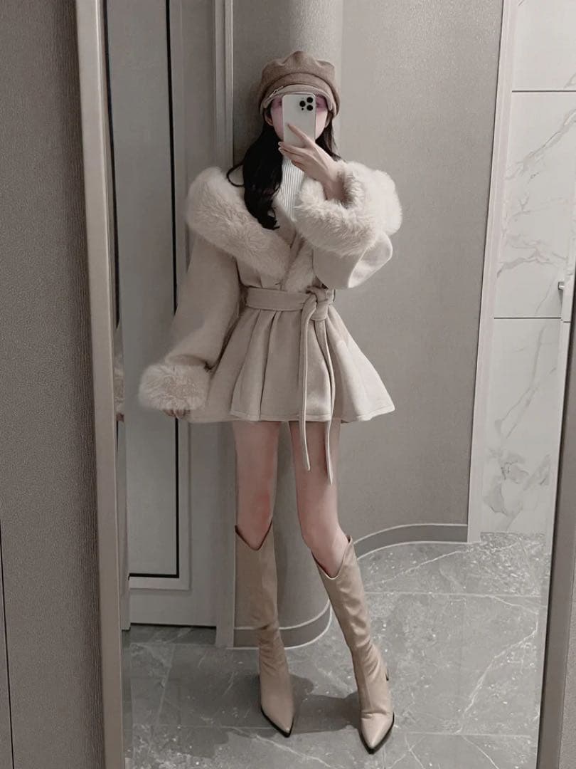 新品タグ付 ダーリッチ ウエストベルトプリンセスラインコート FL ベージュ