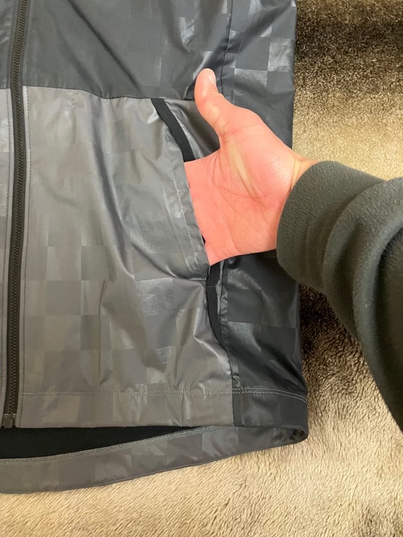 NIKE リバプール　ナイロンジャケット　Premier Liverpool